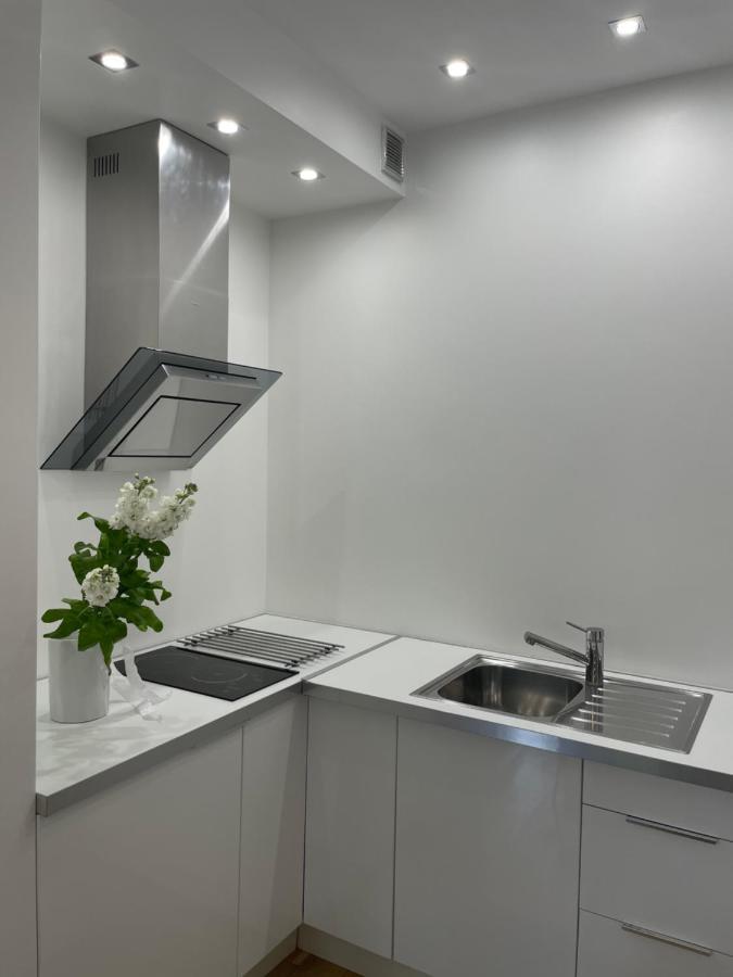 Apartament Przystan W Ustce - 120 M2 - 200 M Od Plazy Mickiewicza 2 Устка Екстериор снимка